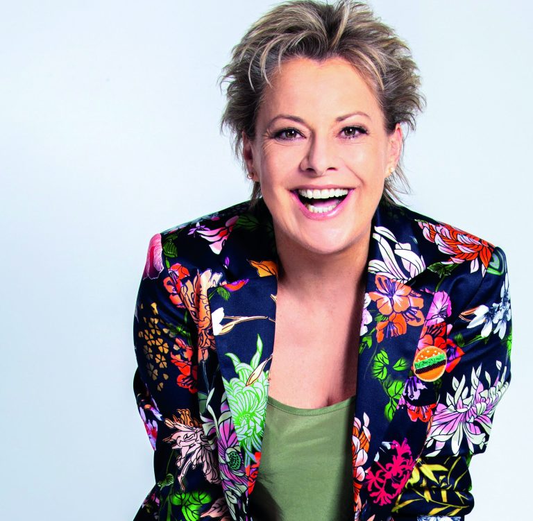 Endlich allein - Komödie Das Bild zeigt ein Portrait der Schauspielerin Tanja Schumann.