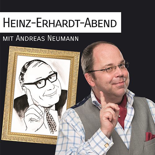 Heinz-Erhard-Abend Das Bild zeigt den Komiker Andreas Neumann in der Figur von Heinz Erhardt. Im Hintergrund ist eine Karikatur von Heinz Erhardt zu sehen.